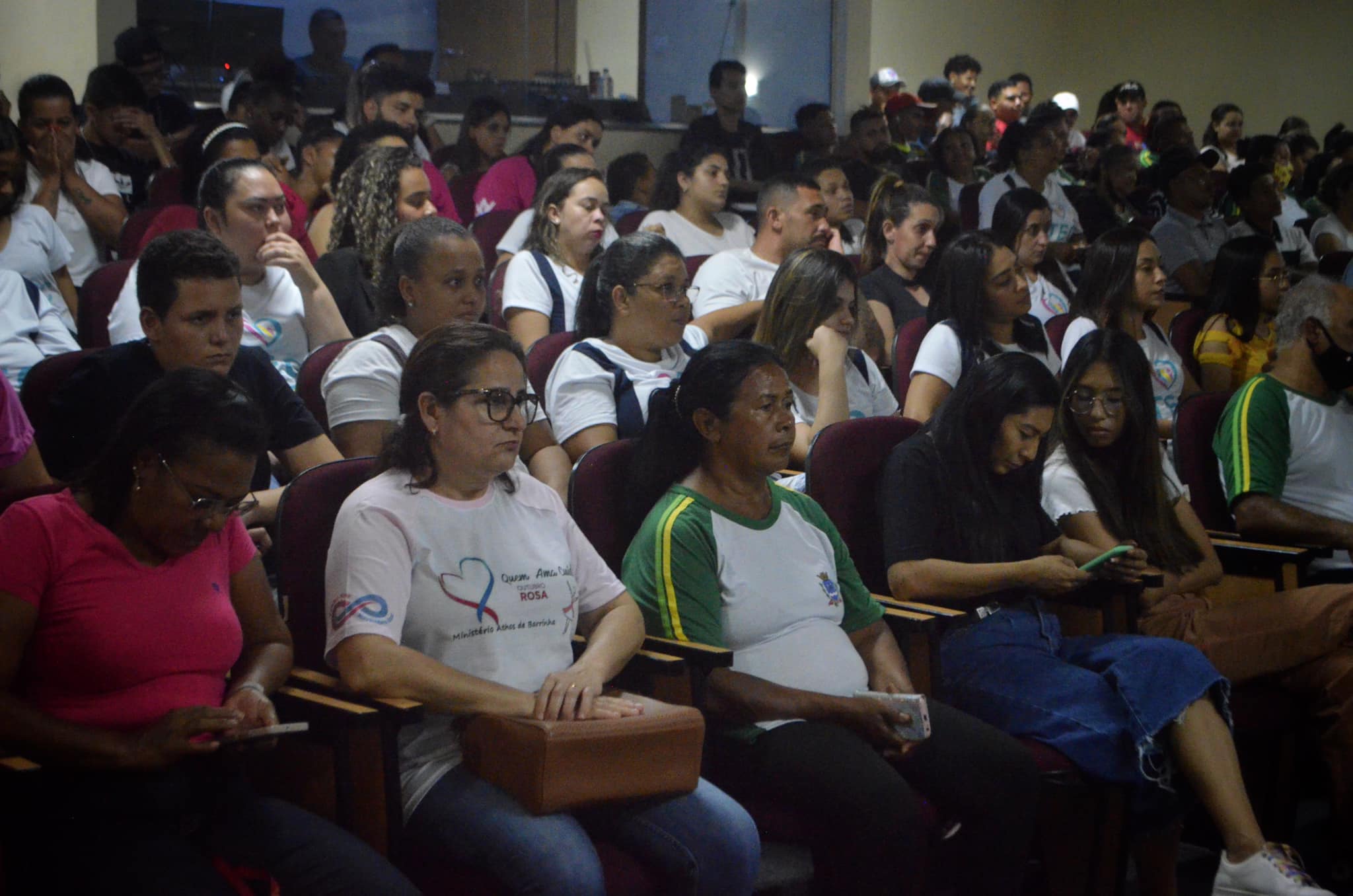You are currently viewing Barrinha realiza Palestra sobre Outubro Rosa